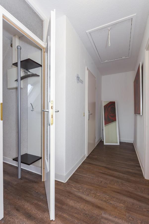 Ferienwohnungen Im Haus Ankerplatz Esens Exteriör bild