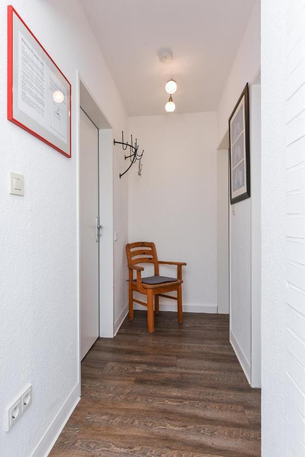 Ferienwohnungen Im Haus Ankerplatz Esens Exteriör bild
