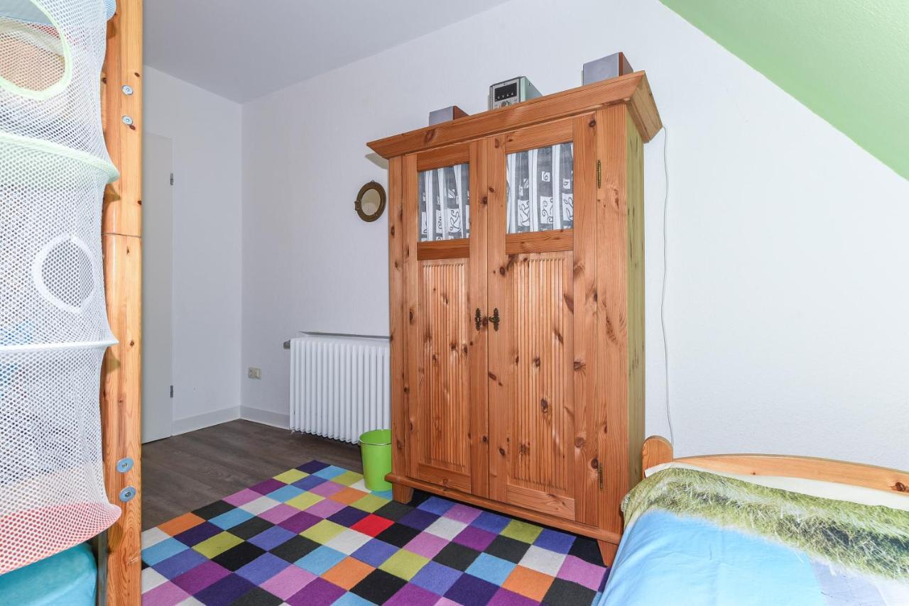 Ferienwohnungen Im Haus Ankerplatz Esens Exteriör bild